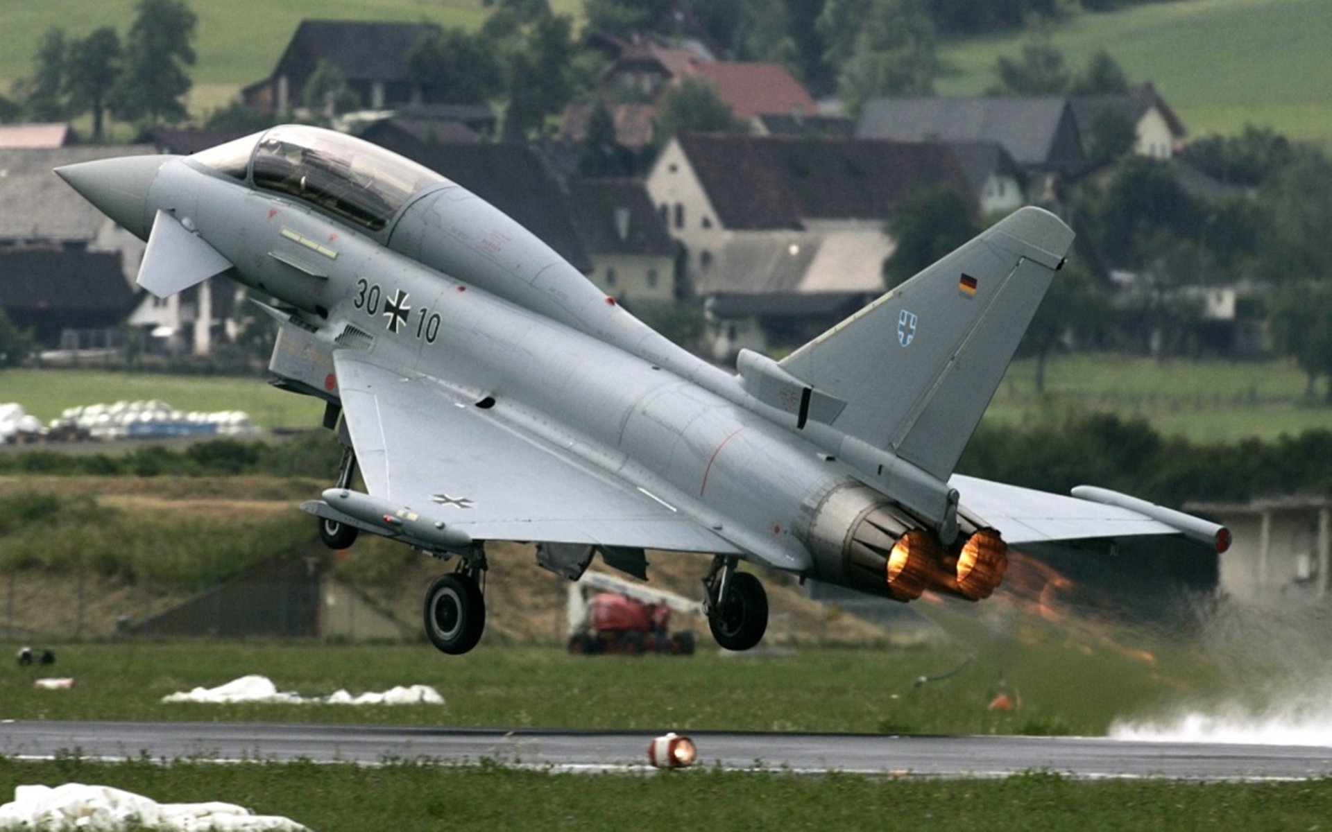 球迷自制“燃爆”短视频：最佳精彩瞬间你看过几个？，自创球员