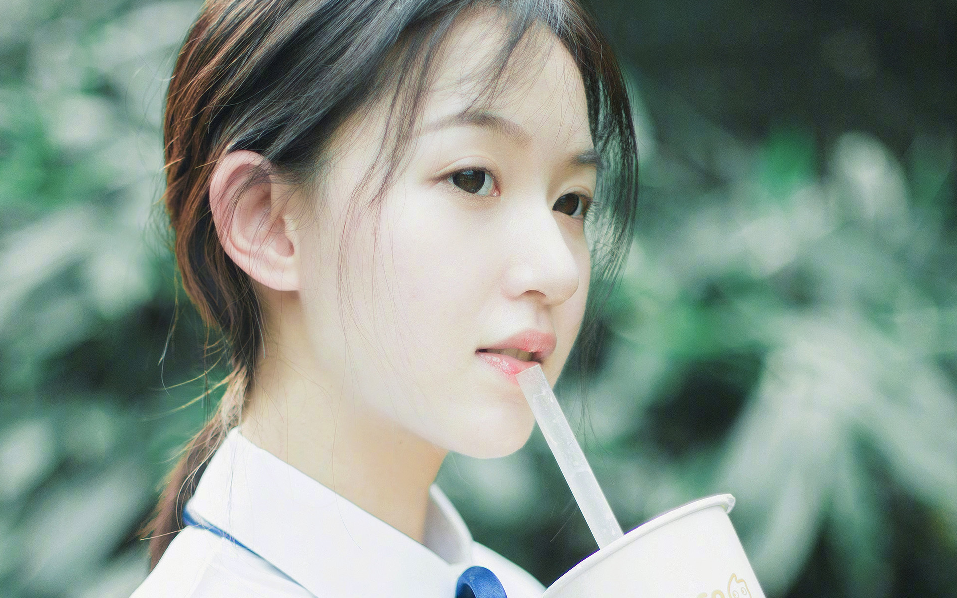 激战正酣！亚洲电视转播最受关注比赛，亚洲节目宣传页